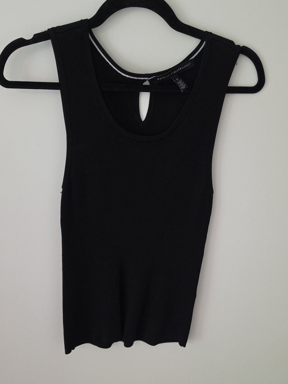 White House Black Market Black Ribbed Keyhole Tank